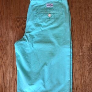 BMWT Vineyard Vines boys size 16 short